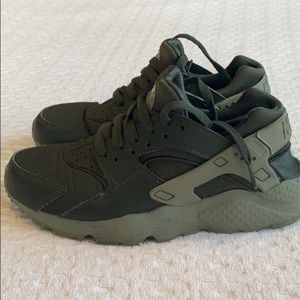 Nike Hurrache sneakers, like new